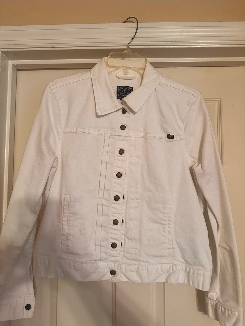 Lucky Brand White Women's Denim Jacket - Classic Button-Front
